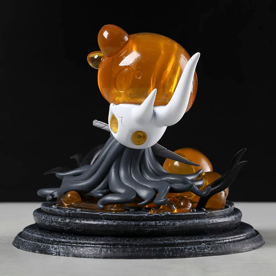 Figura Hollow Knight – Receptáculo roto con Luz
